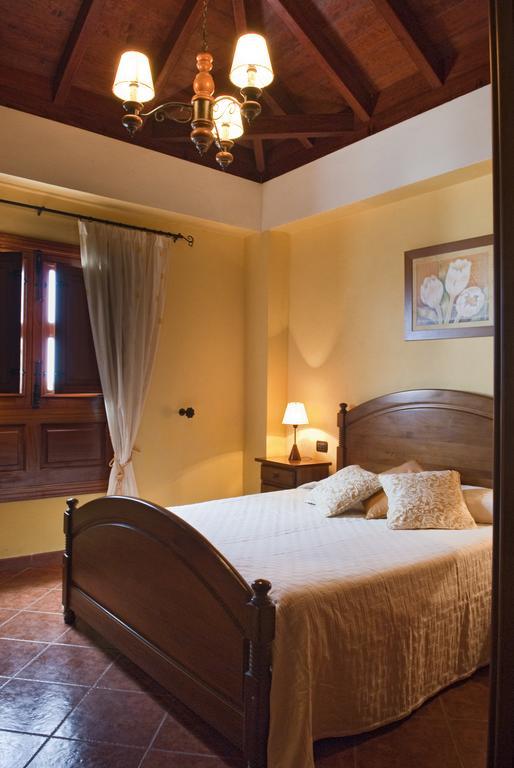 Сasa de vacaciones Rural House With Natural Cave