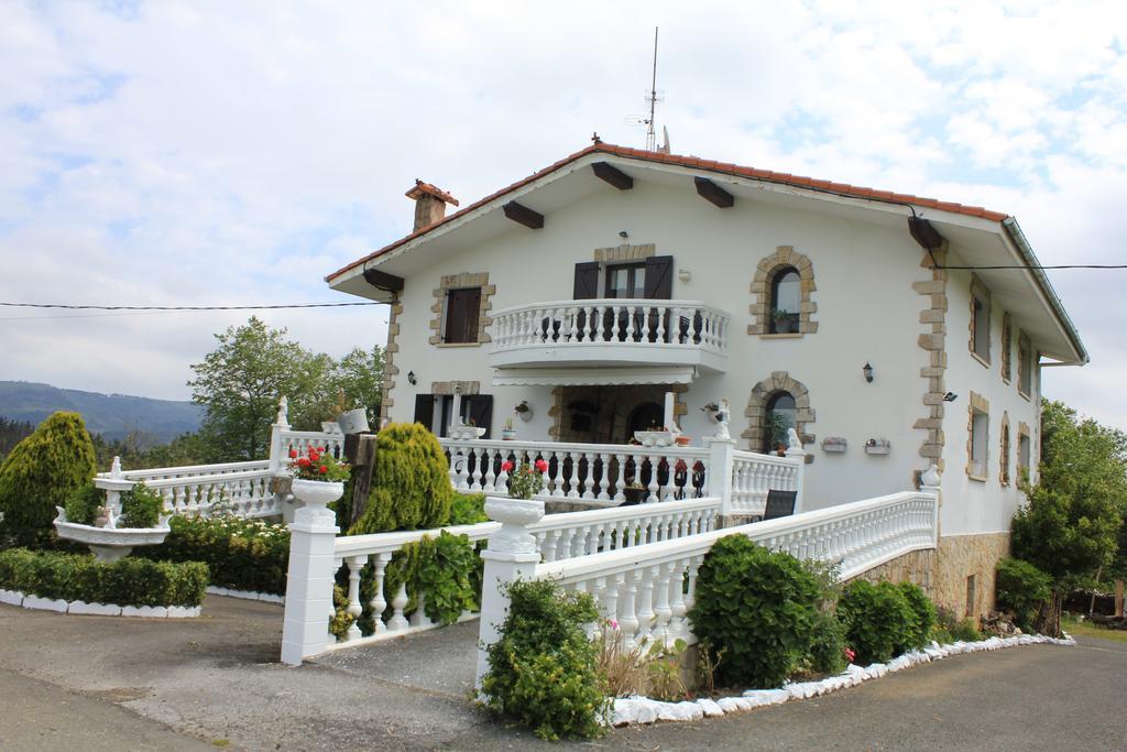 Farm stay Pagoederraga *
