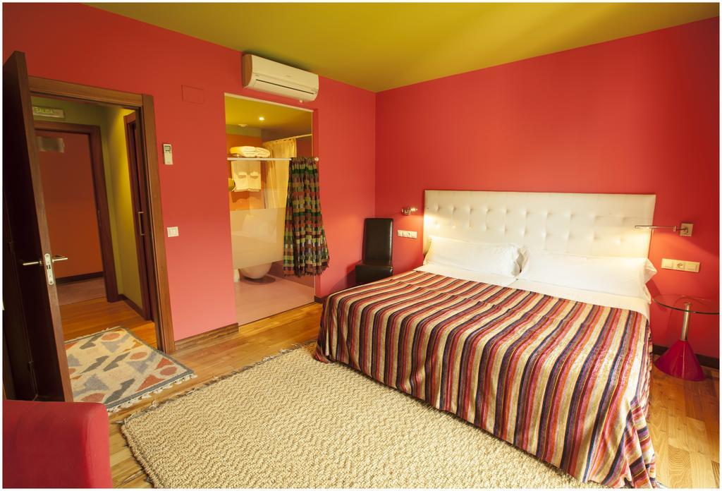 Hotel Ibaiondo 3*