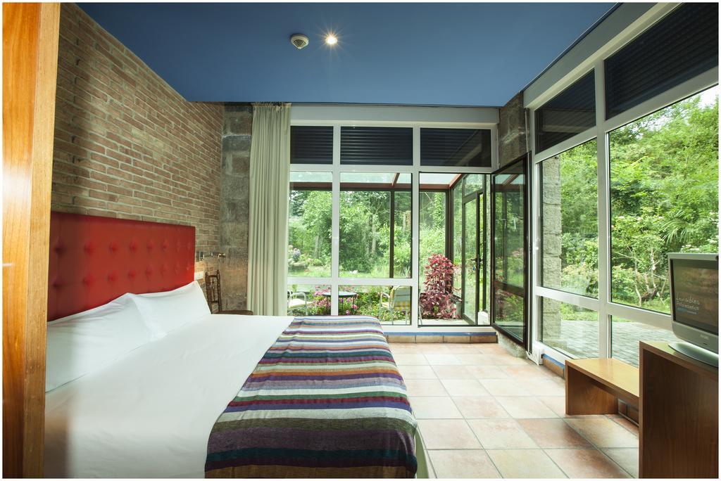 Hotel Ibaiondo 3*