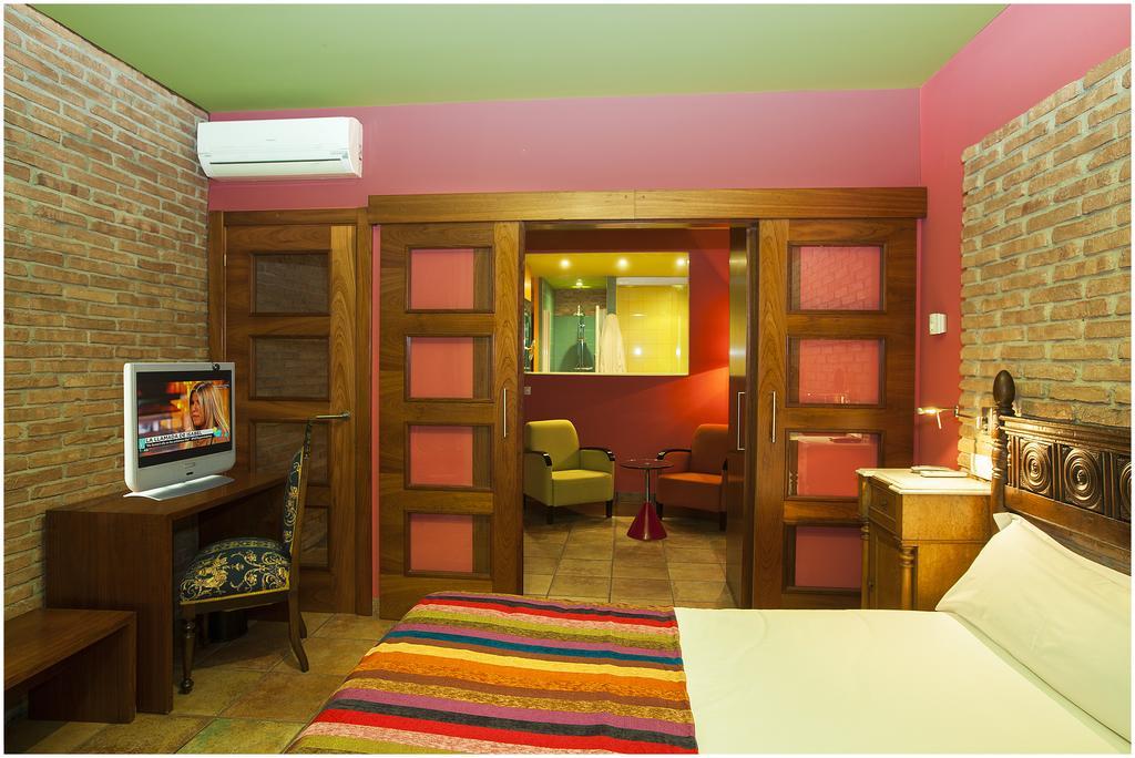 Hotel Ibaiondo