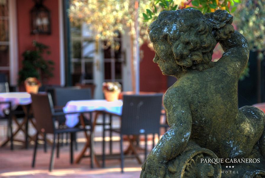 Hotel Parque Cabaneros 3*