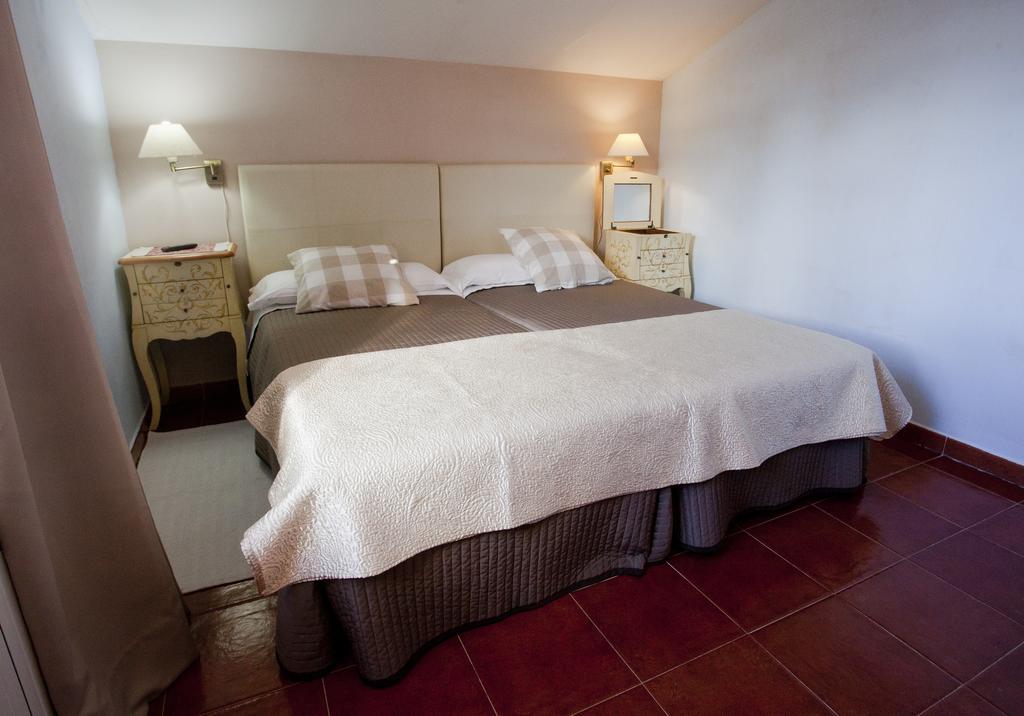 Hotel Rural El Yantar De Gredos San Martin del Pimpollar