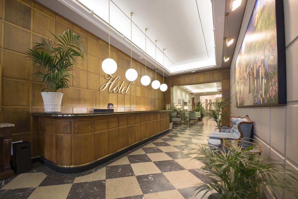 Hotel Real By Recordis 4*
