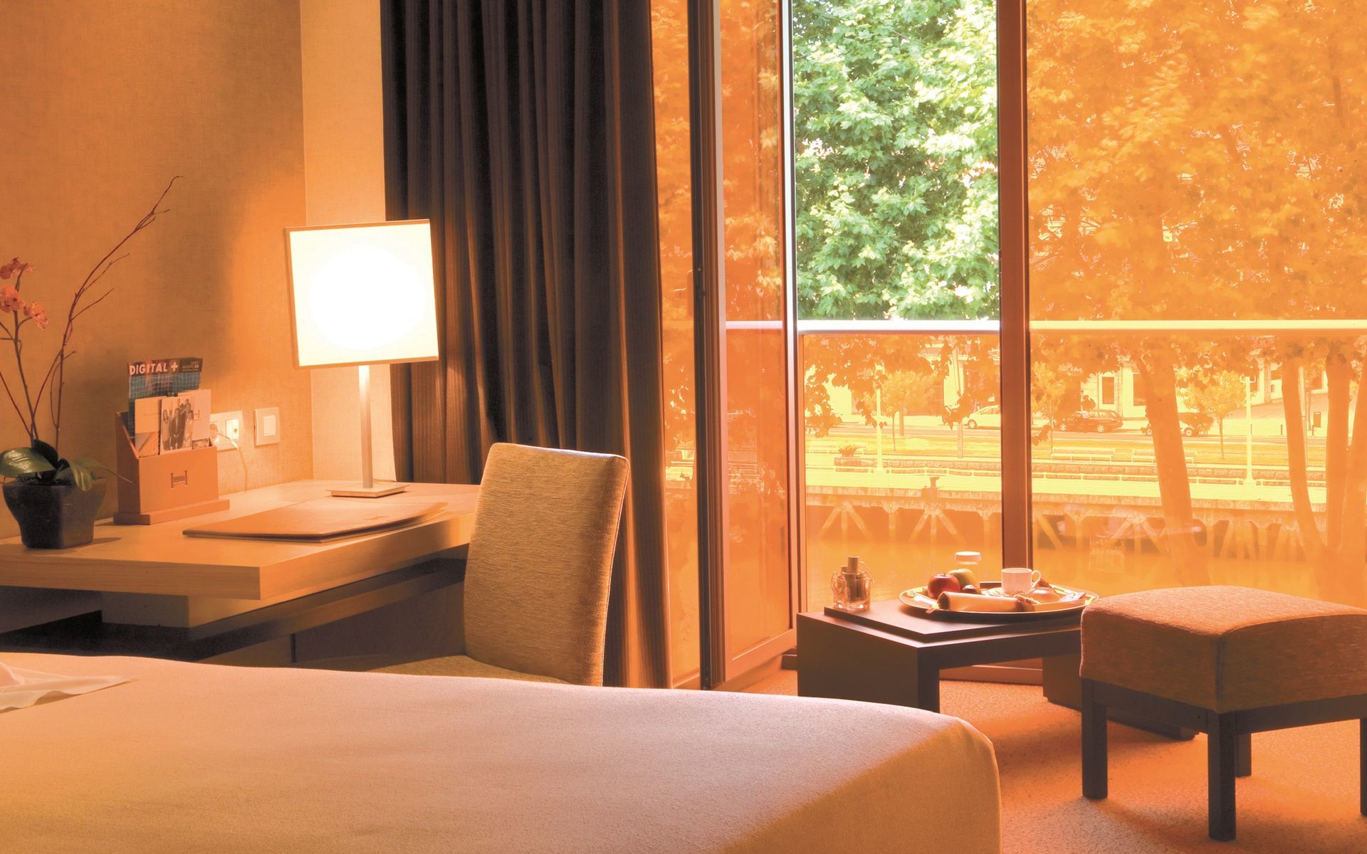 Hotel Hesperia 4*
