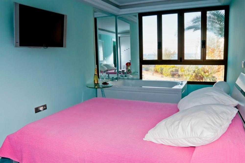 Donana Apartahotel