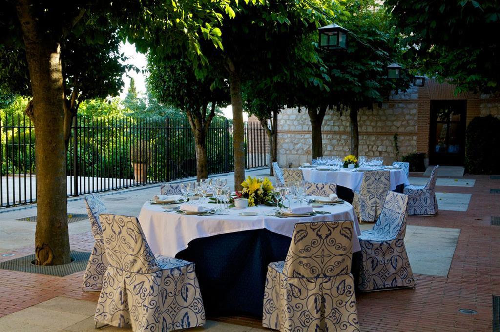Hotel De 4*