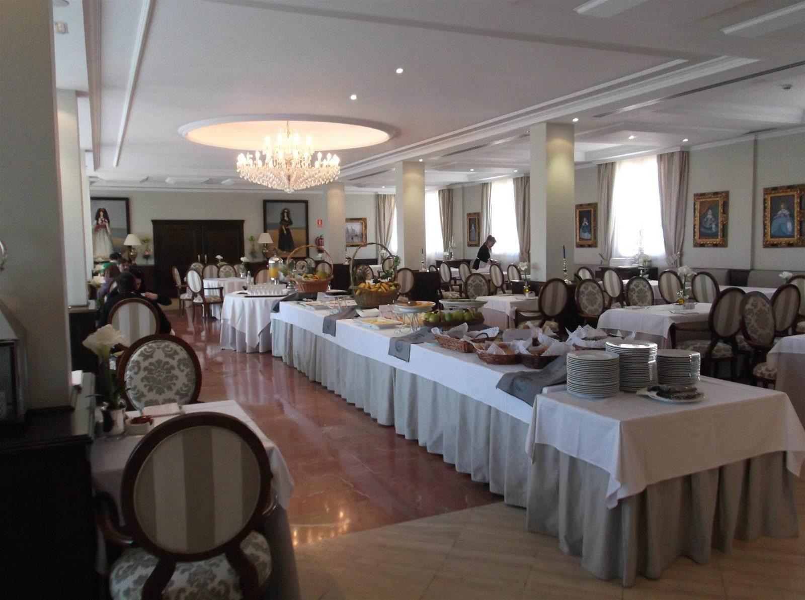 Hotel Cándido Segovia
