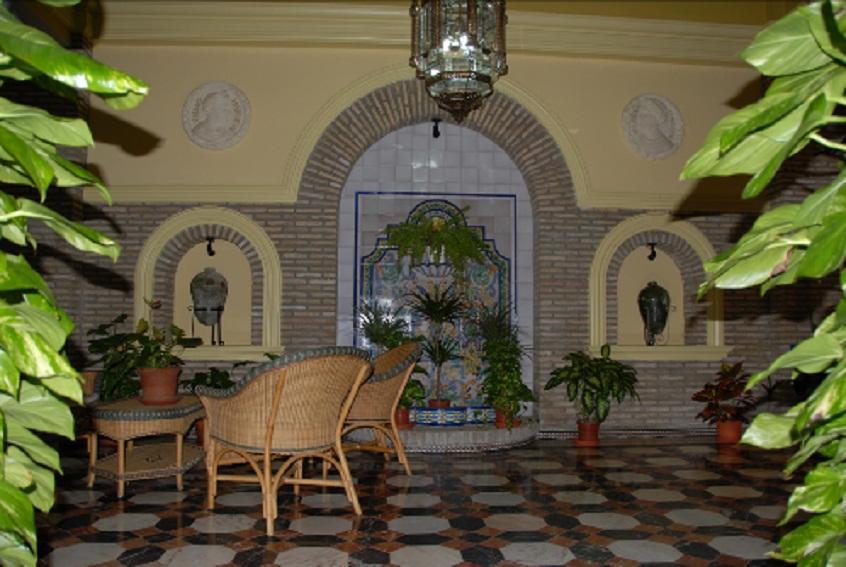 Hotel Anfiteatro Santiponce