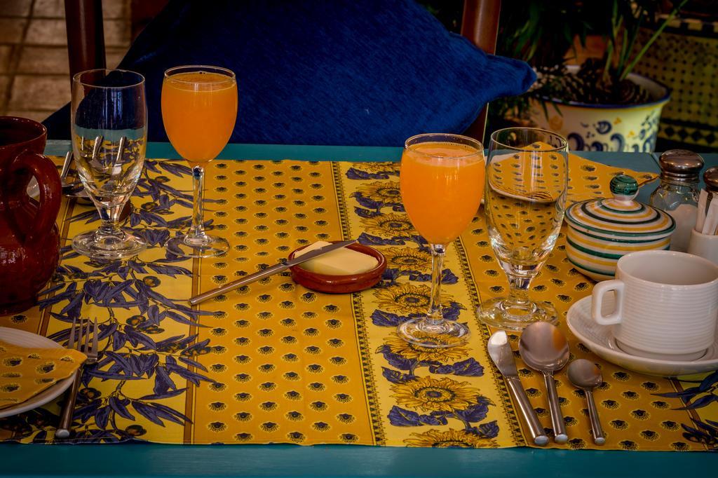 Hotel Castaños Cartajima