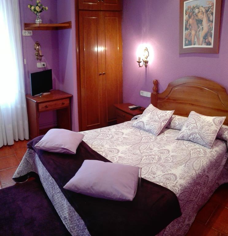 Pensión Mizmaya 3*