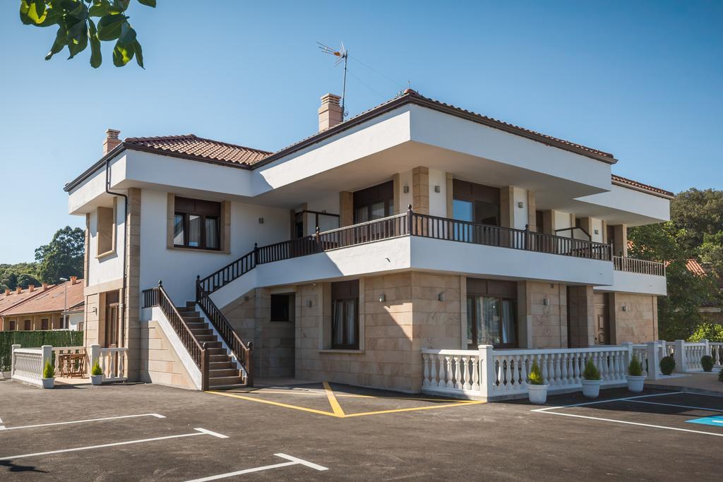 Apartamentos La Bolera Isla