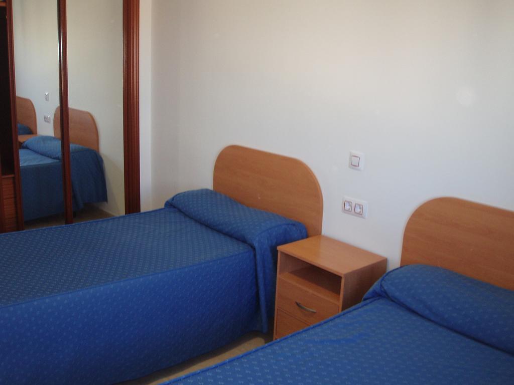 Aparthotel Hermanos 2*