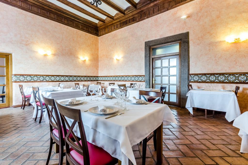 Hotel Hospederia Palacio Papa Luna