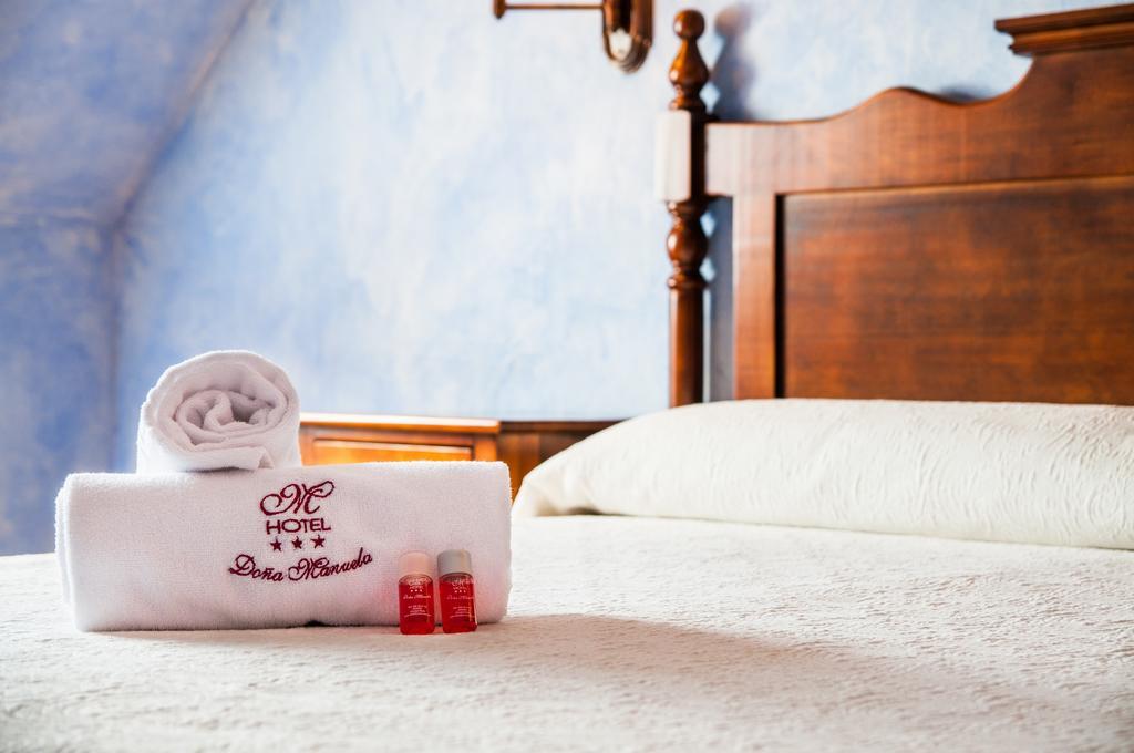 Hotel Doña Manuela 3*
