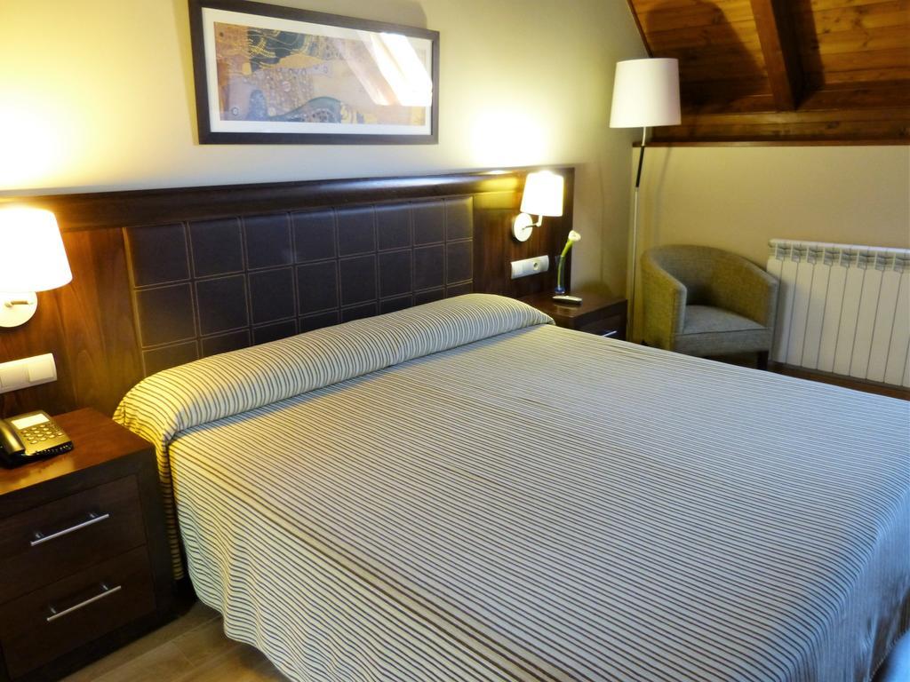 Hotel Snoe Aragon Hills