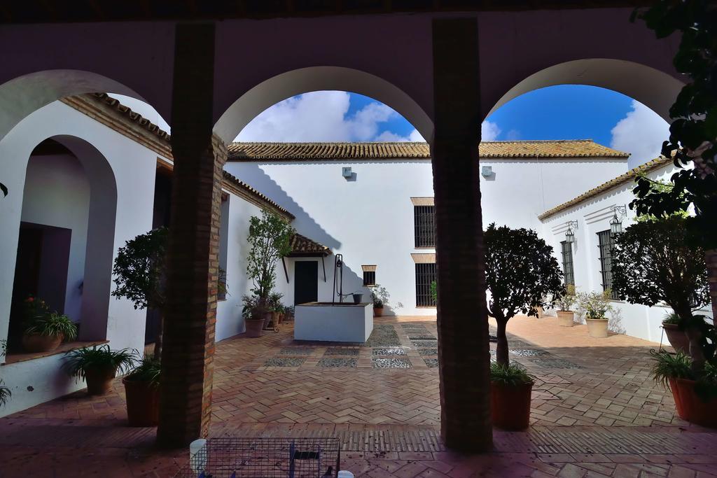 New Andalusian House 31 Free Private Parking