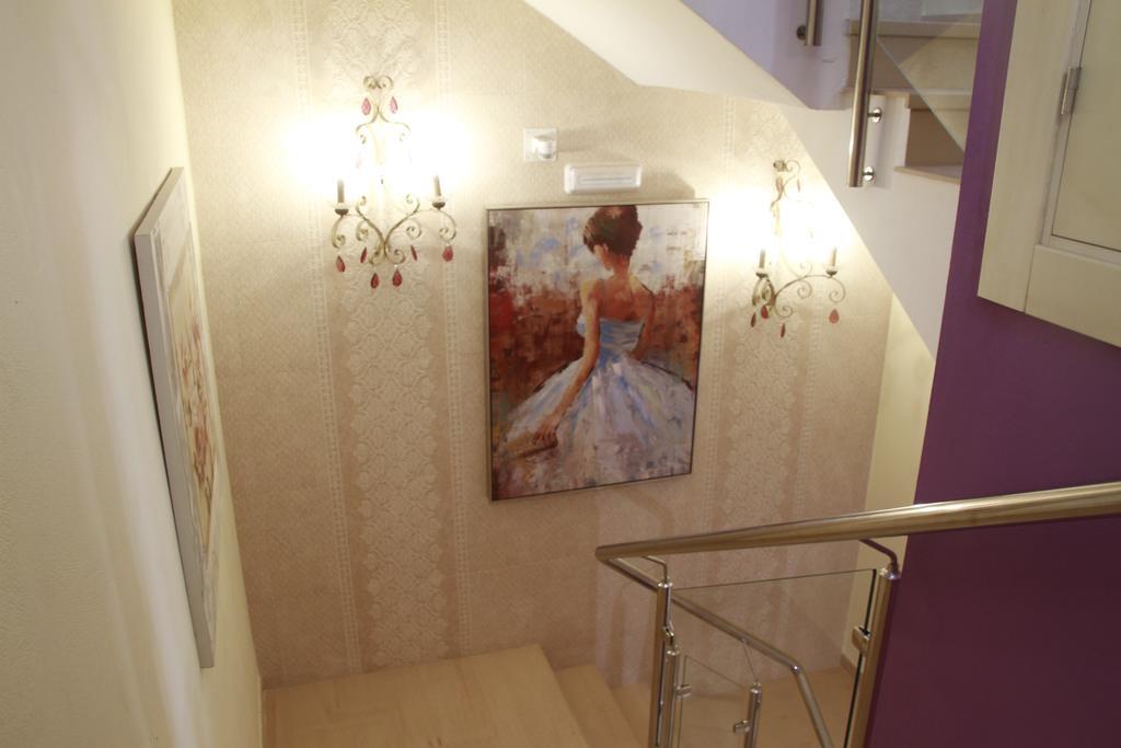Guest house Flor De Lis- Lojo 2*