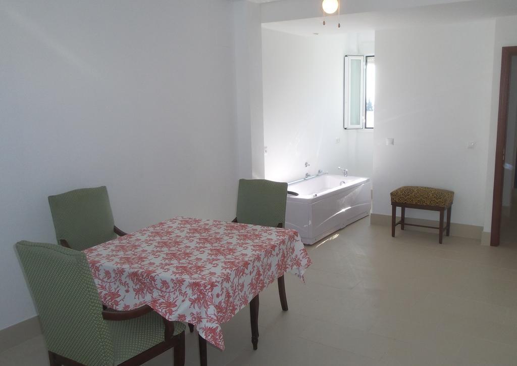 Сasa de vacaciones New Andalusian House 31 Free Private Parking Mairena De Alcor
