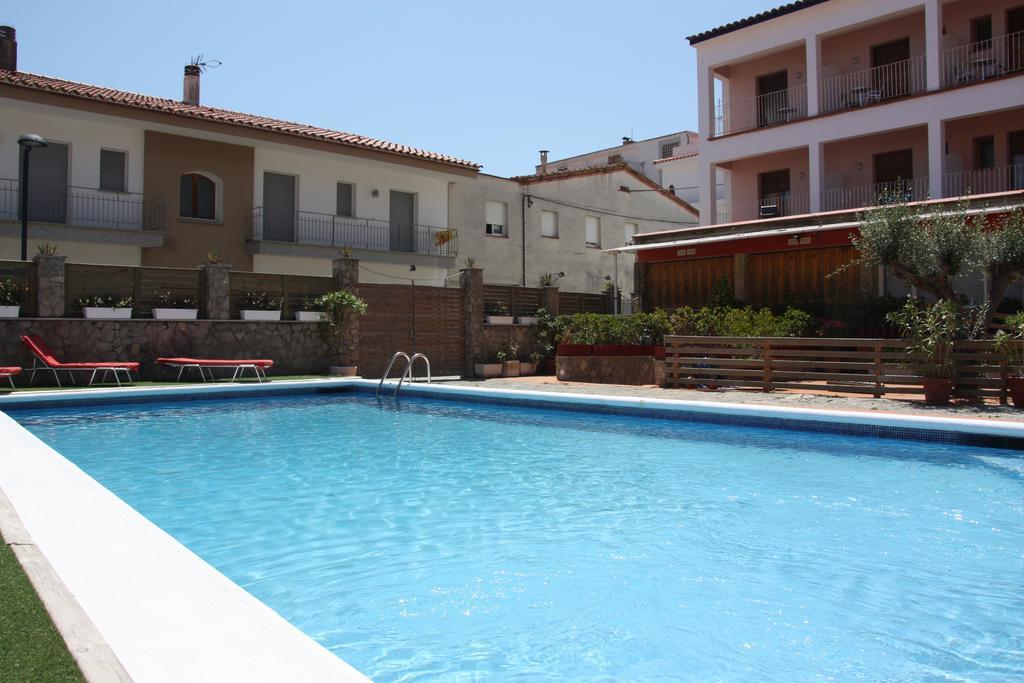 Hotel Coral 2*