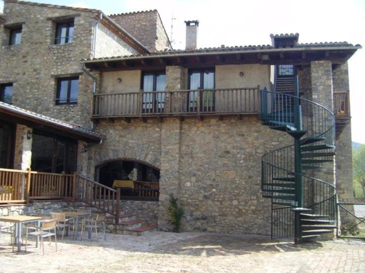 De La Rovira Oix