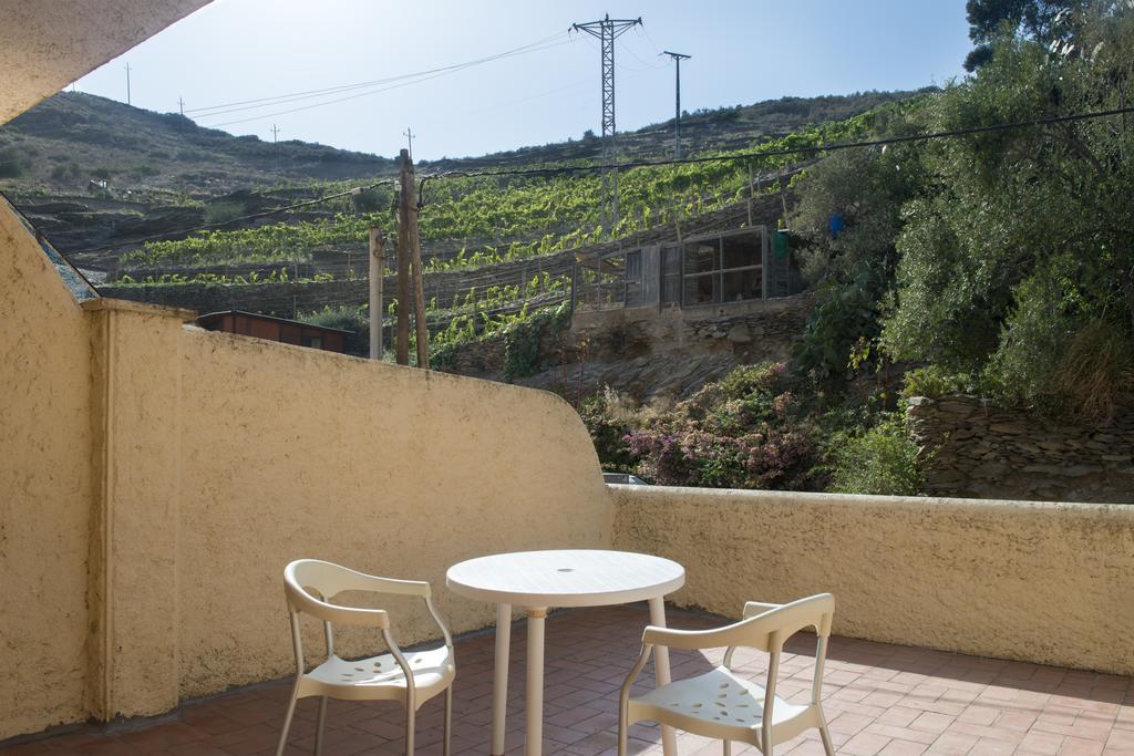 Hotel Cala Joncols 2*