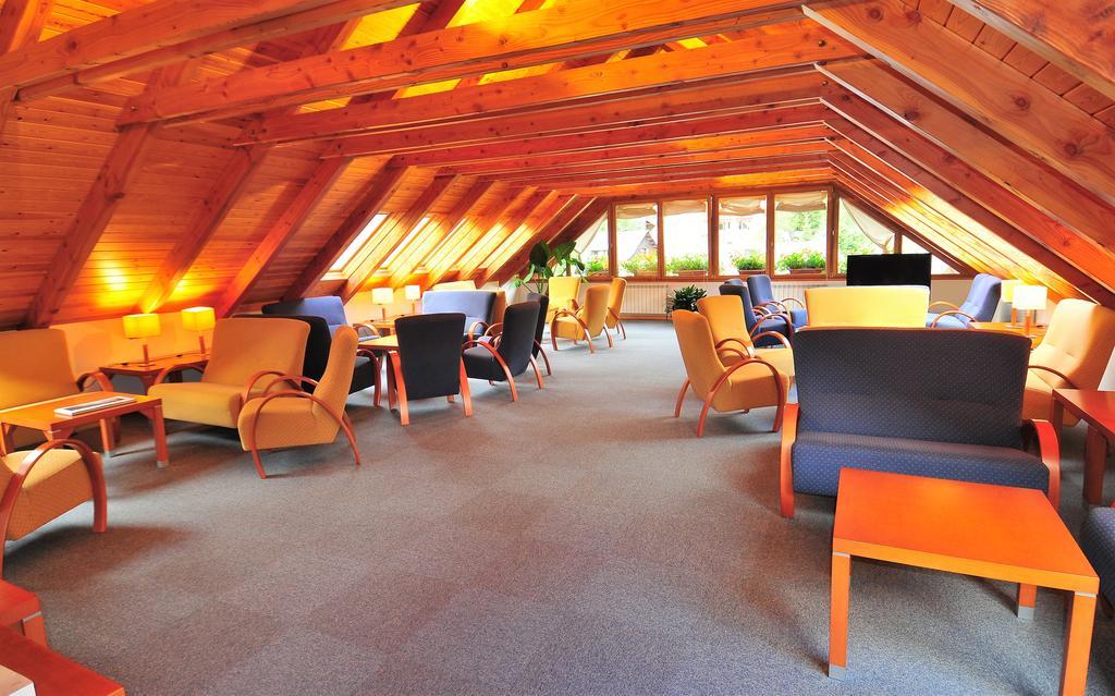 Hotel Lacreu 3*