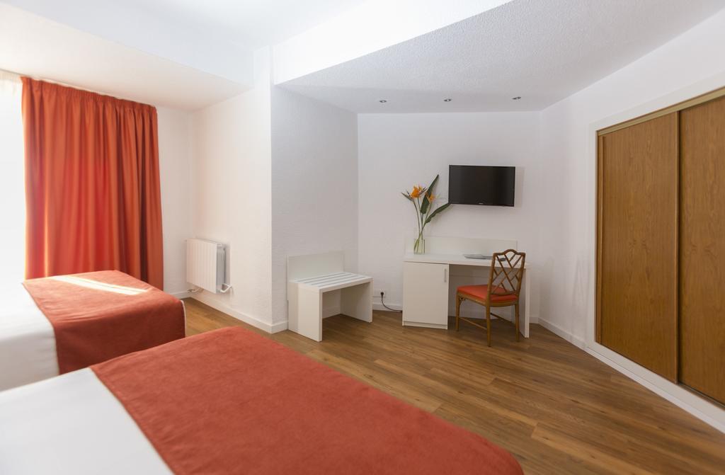 Hotel Intelier Orange
