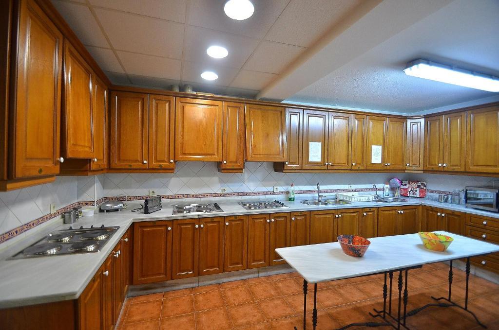 Residencia Ziri Guest house