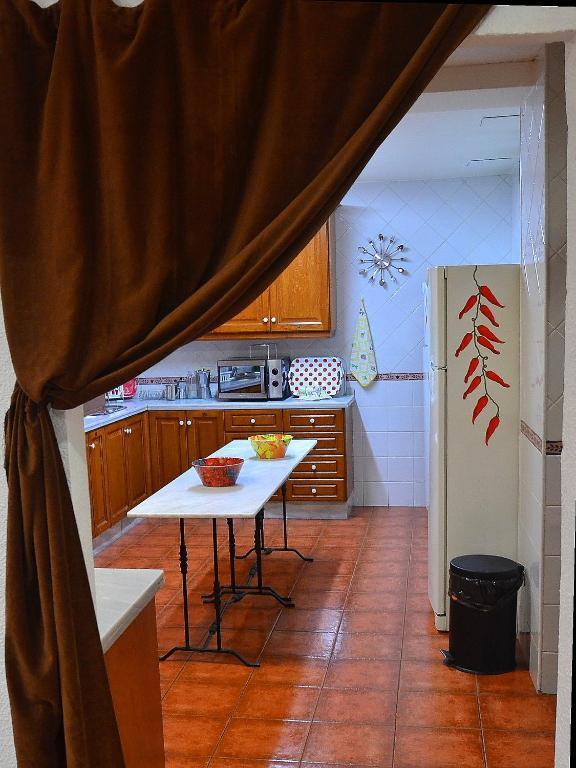 Residencia Ziri Guest house