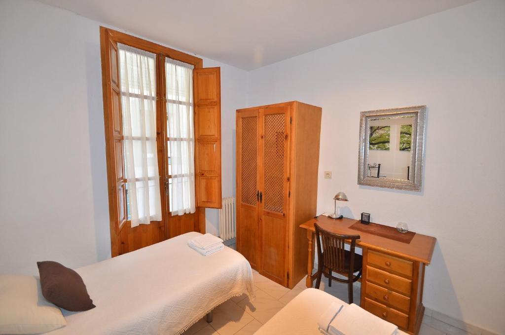 Residencia Ziri Guest house *