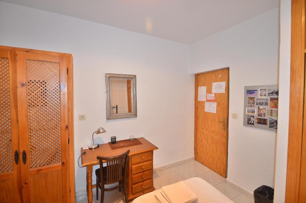 Residencia Ziri Guest house Granada