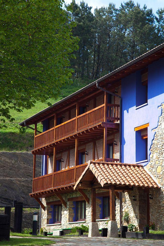 Hotel Txaraka Bermeo