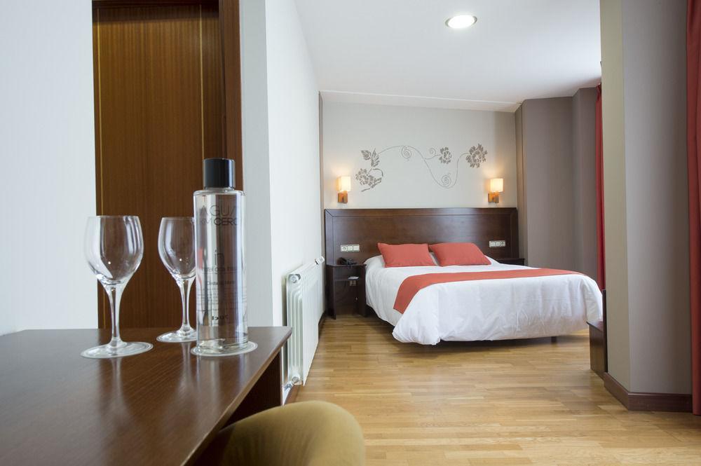 Hotel Turisticos Insua