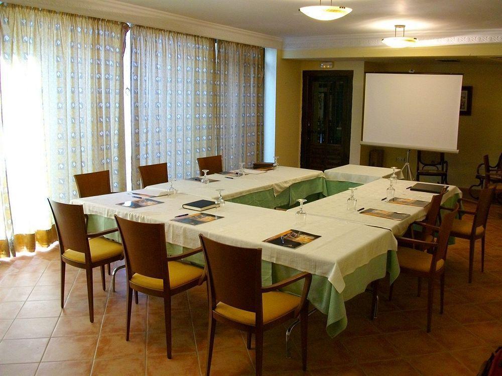 Hotel La Cerca 3*