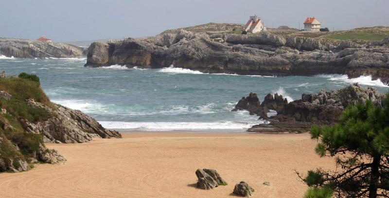 Costa San Juan De La Canal