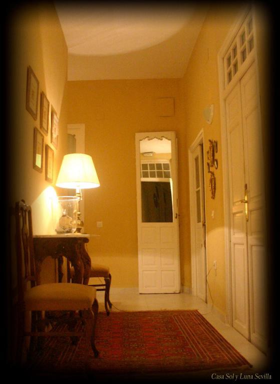 Pensión Hostal-casa Sol Y Luna Sevilla