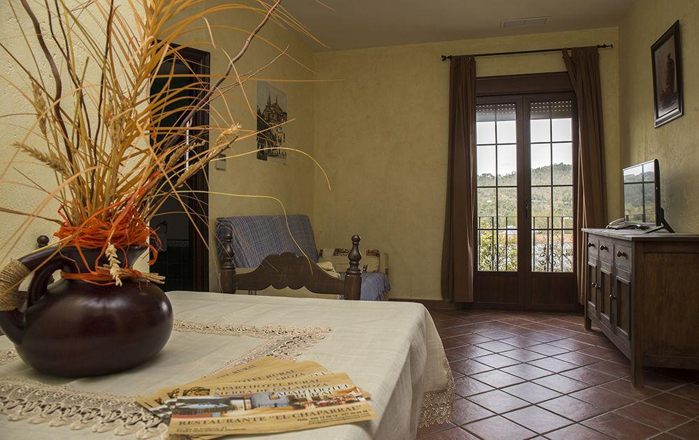 Apartahotel Rural 12 Caños