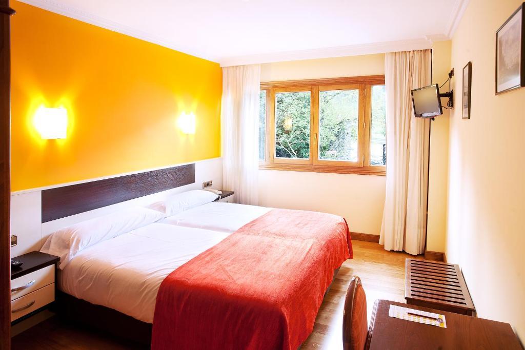 Hotel Venta De Etxalar