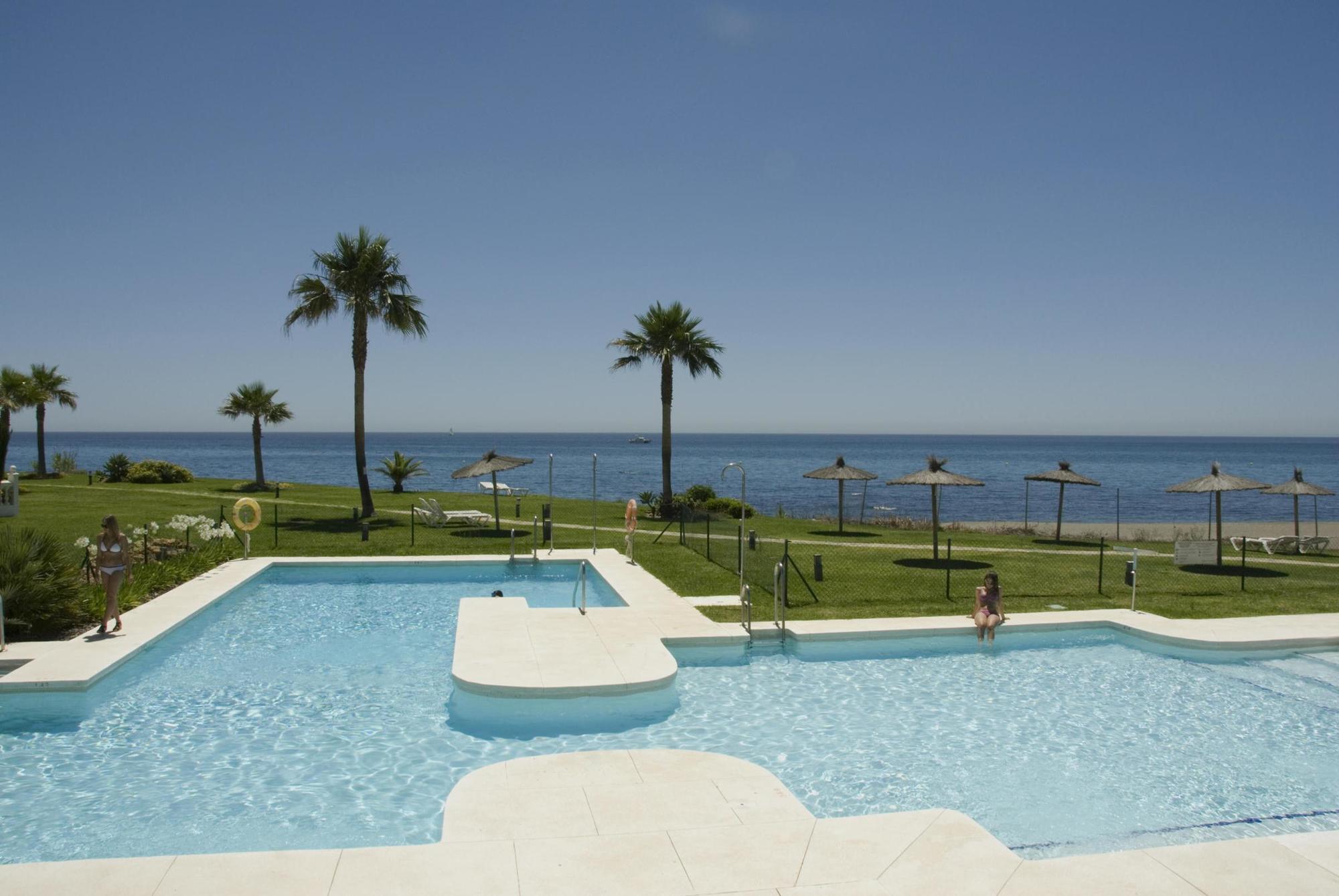 Apartahotel Albayt Beach 3*