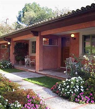 Hotel La Quinta De Cedros Madrid