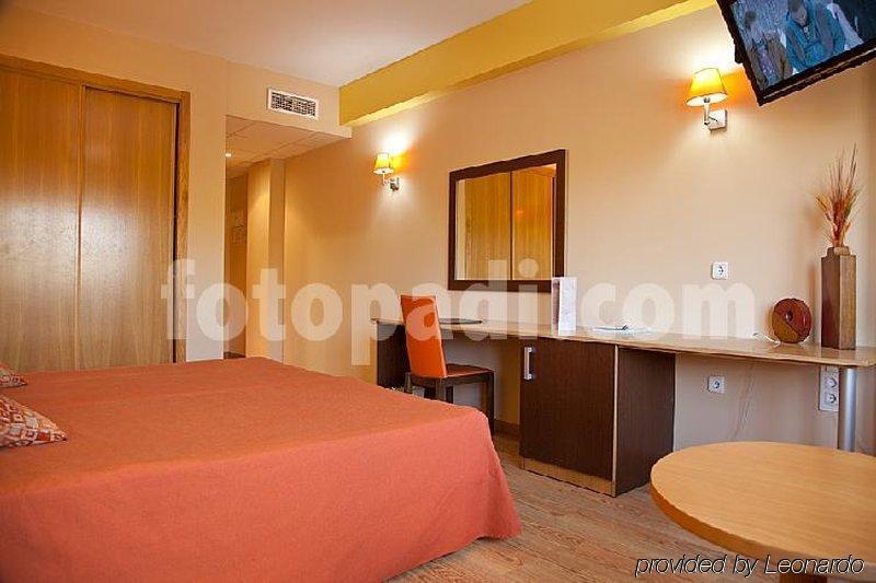 Hotel Plaza 3*