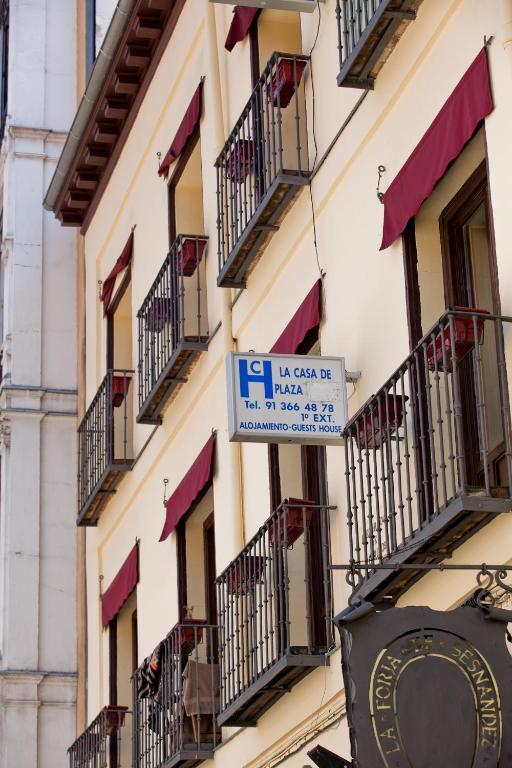 Guest house La Casa De La Plaza *