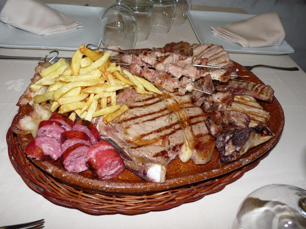 Tres Estrellas Casa Maribona Gela 3*