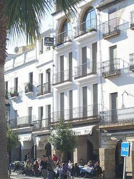Alameda Plaza Mayor Hotel