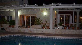Residencial La Paloma Pensión Calpe