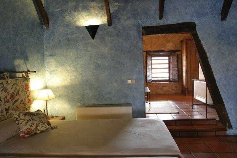 Hotel Plaza De Toros De Almadén