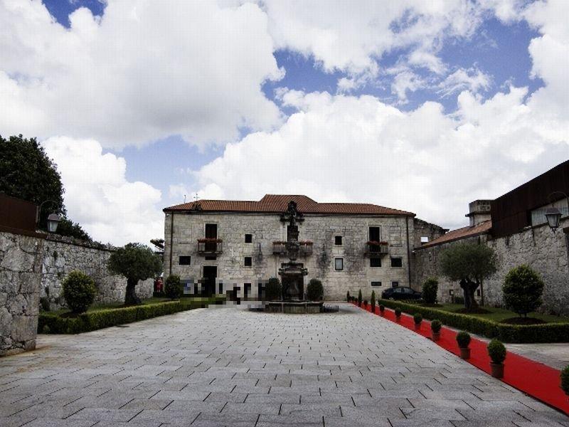 Pazo De Lestrove By De Compostela 4*