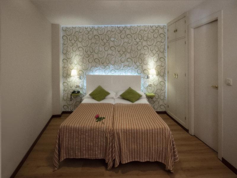 Plaza Santa Lucía Hotel