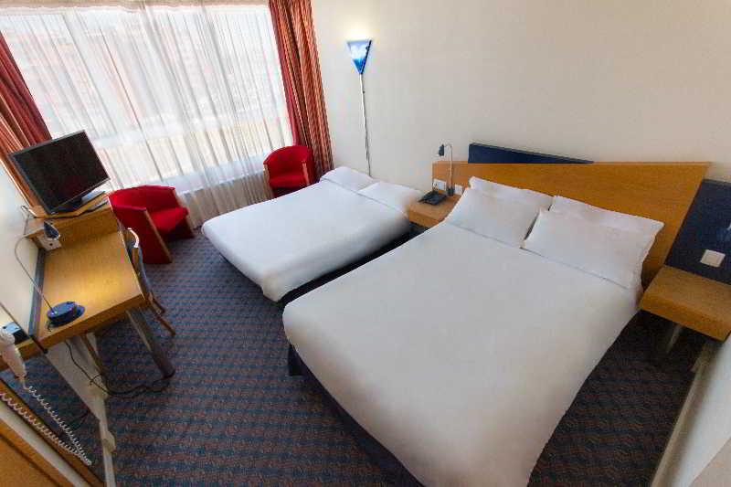 Hotel Ciudad De Ciencias Valencia